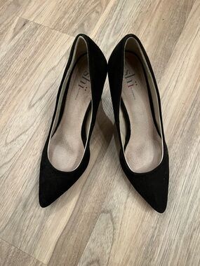 Shi by JOURNEYS Black Suede Pointed-Toe Pumps